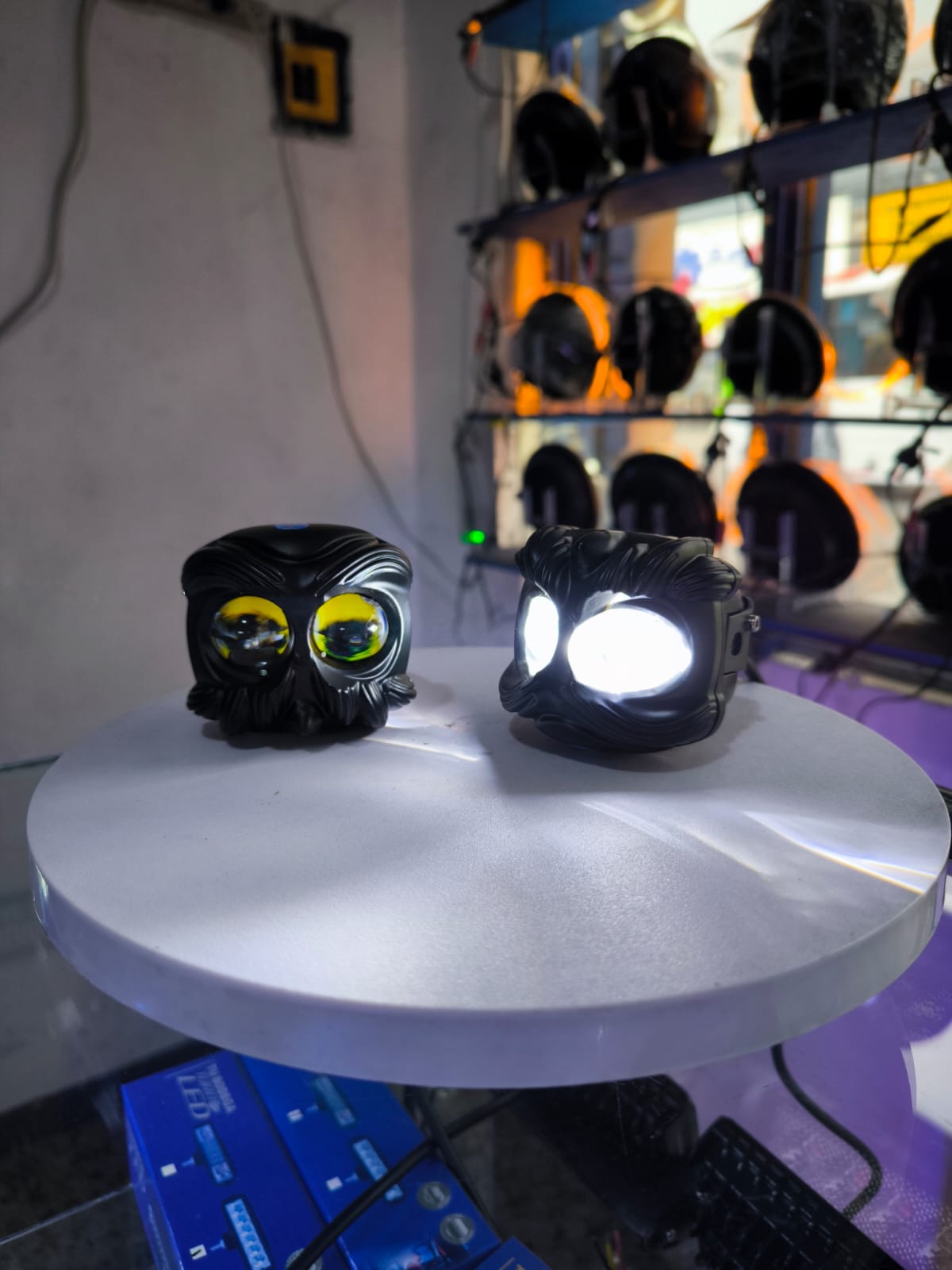 PAR EXPLORADORAS LEON (TB212)